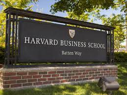 ¿Qué tiene que hacer un peruano para acceder a una beca en la Universidad de Harvard?