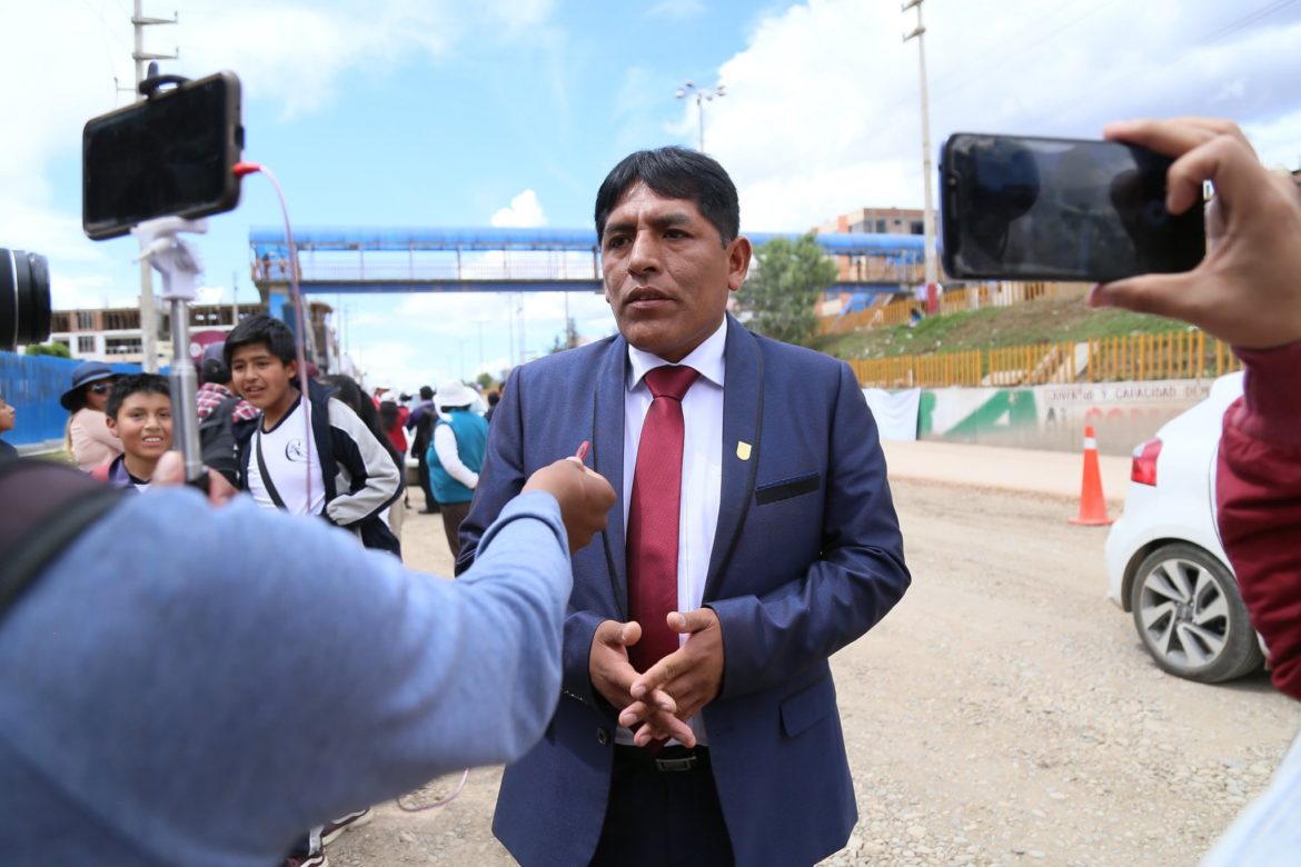 A prófugo exalcalde de Perú Libre le ofrecieron inmunidad en la Contraloría
